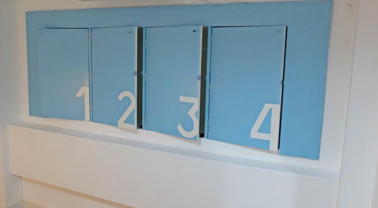 A Dude Mini Hostel (Adults Only) Τσιάνγκ Μάι Εξωτερικό φωτογραφία